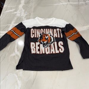 Cincinnati Bengals women’s xs 3/4 length sleeves- Black and Orange